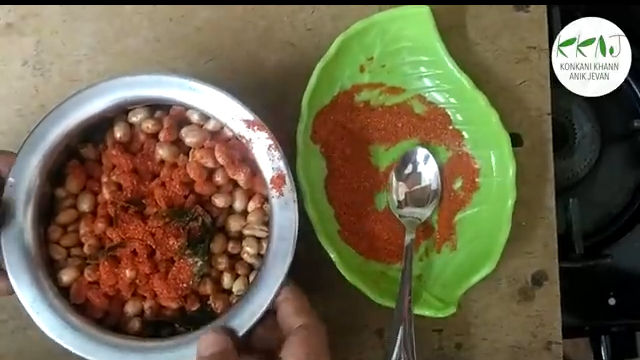 E086E150-61A3-433A-9A10-6D4D194704F8